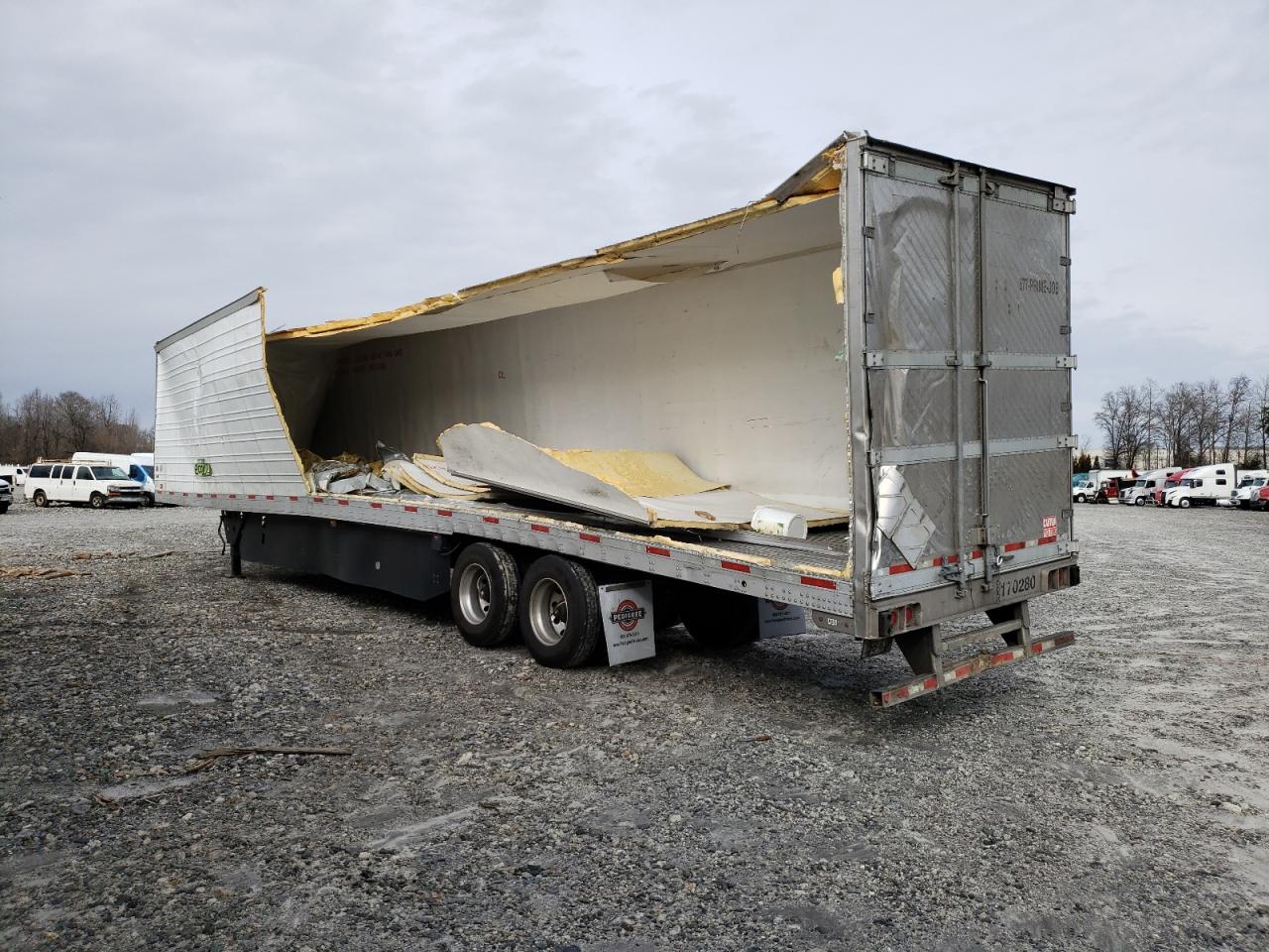 2017 UTILITY Trailer VIN 1UYVS2531HM616181 photo 4