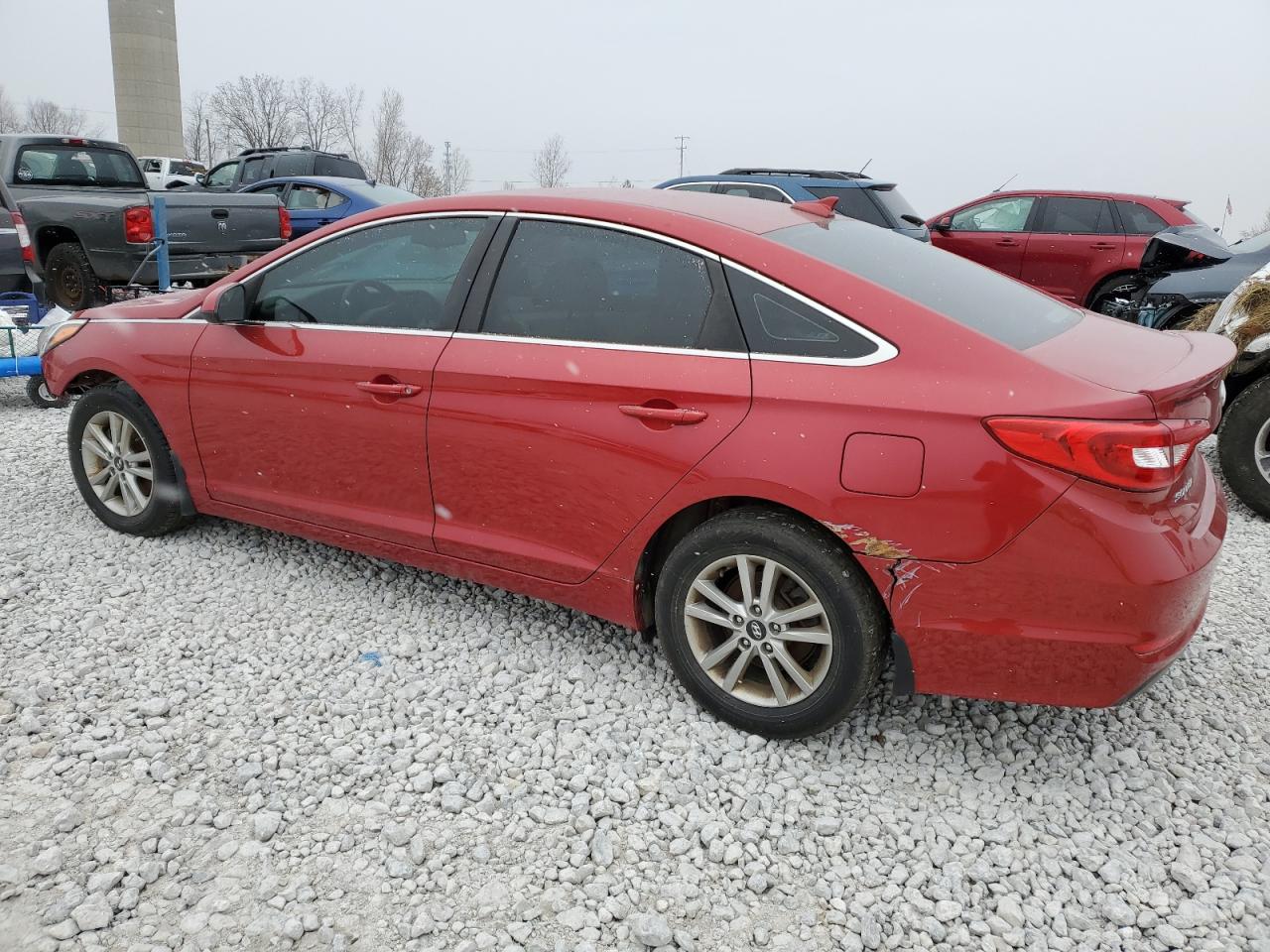2017 Hyundai Sonata VIN 5NPE24AF7HH517577 photo 2