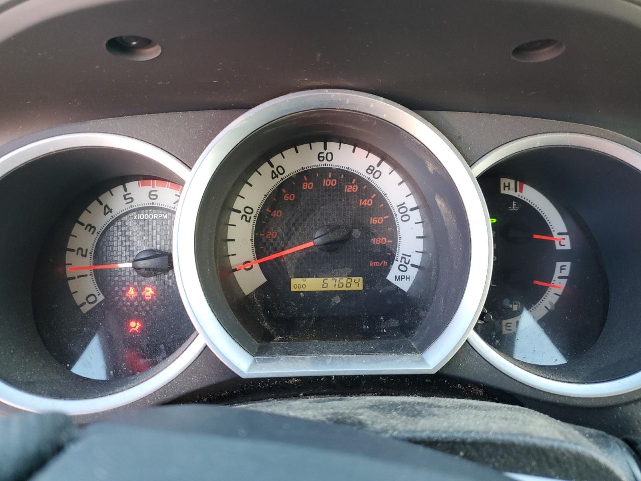 2013 TOYOTA Tacoma VIN 3TMLU4EN6DM133796 photo 9