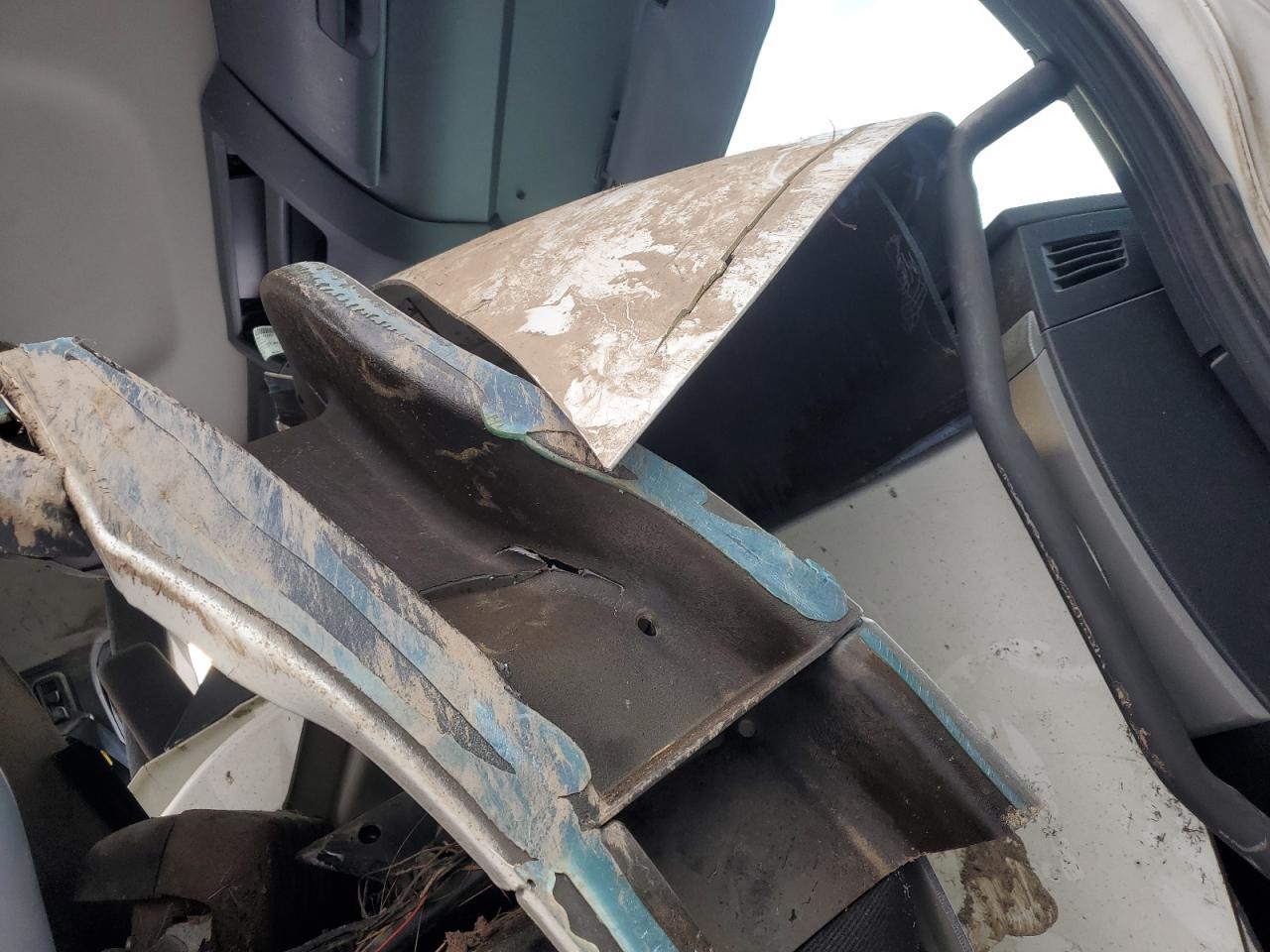 2021 FREIGHTLINER CASCADIA 116 VIN 3AKJHTDV6MSMR0241 photo 5