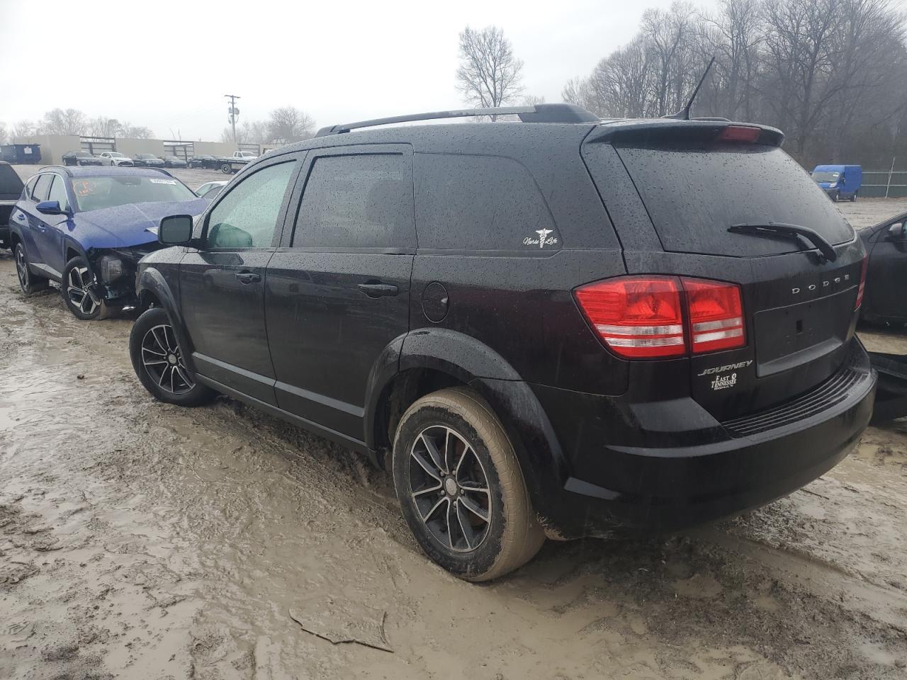 2017 Dodge Journey VIN 3C4PDCABXHT630126 photo 2