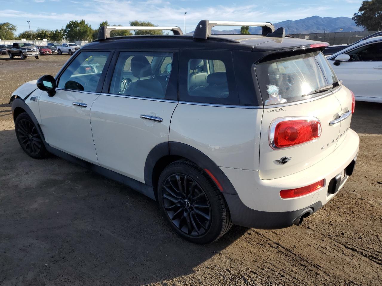 2017 MINI Cooper VIN WMWLN5C55H2E32795 photo 2