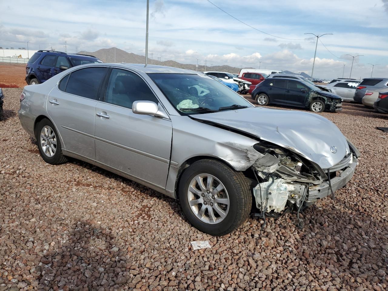 2002 Lexus Es300 VIN JTHBF30G225032426 photo 4