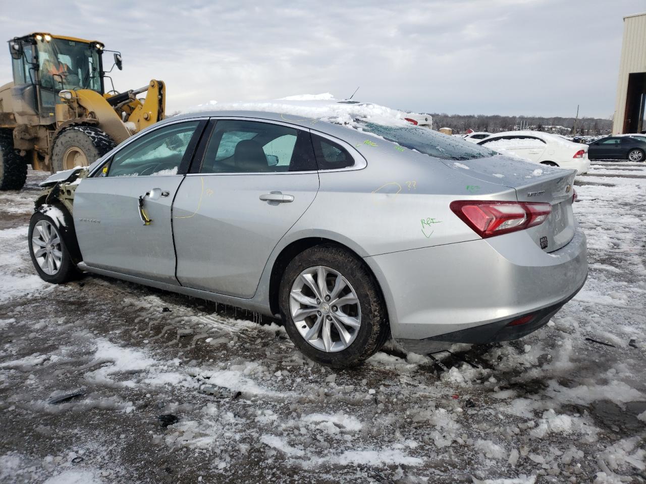 2019 Chev Malibu VIN 1G1ZD5ST1KF115991 photo 2