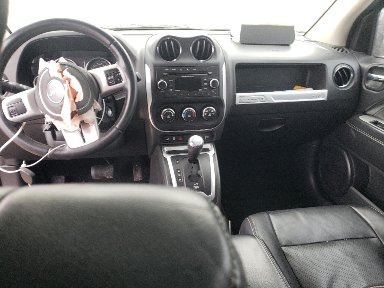 2016 JEEP Compass VIN 1C4NJDEB2GD671385 photo 8
