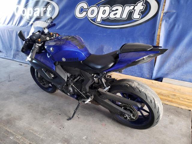 2023 YAMAHA Yzfr7 VIN JYARM38E6PA006558 photo 3