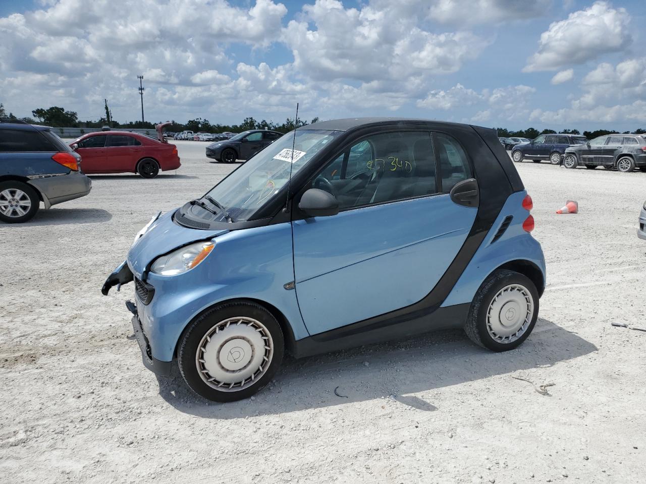 2013 SMART Fortwo VIN WMEEJ3BAXDK669527 photo 1