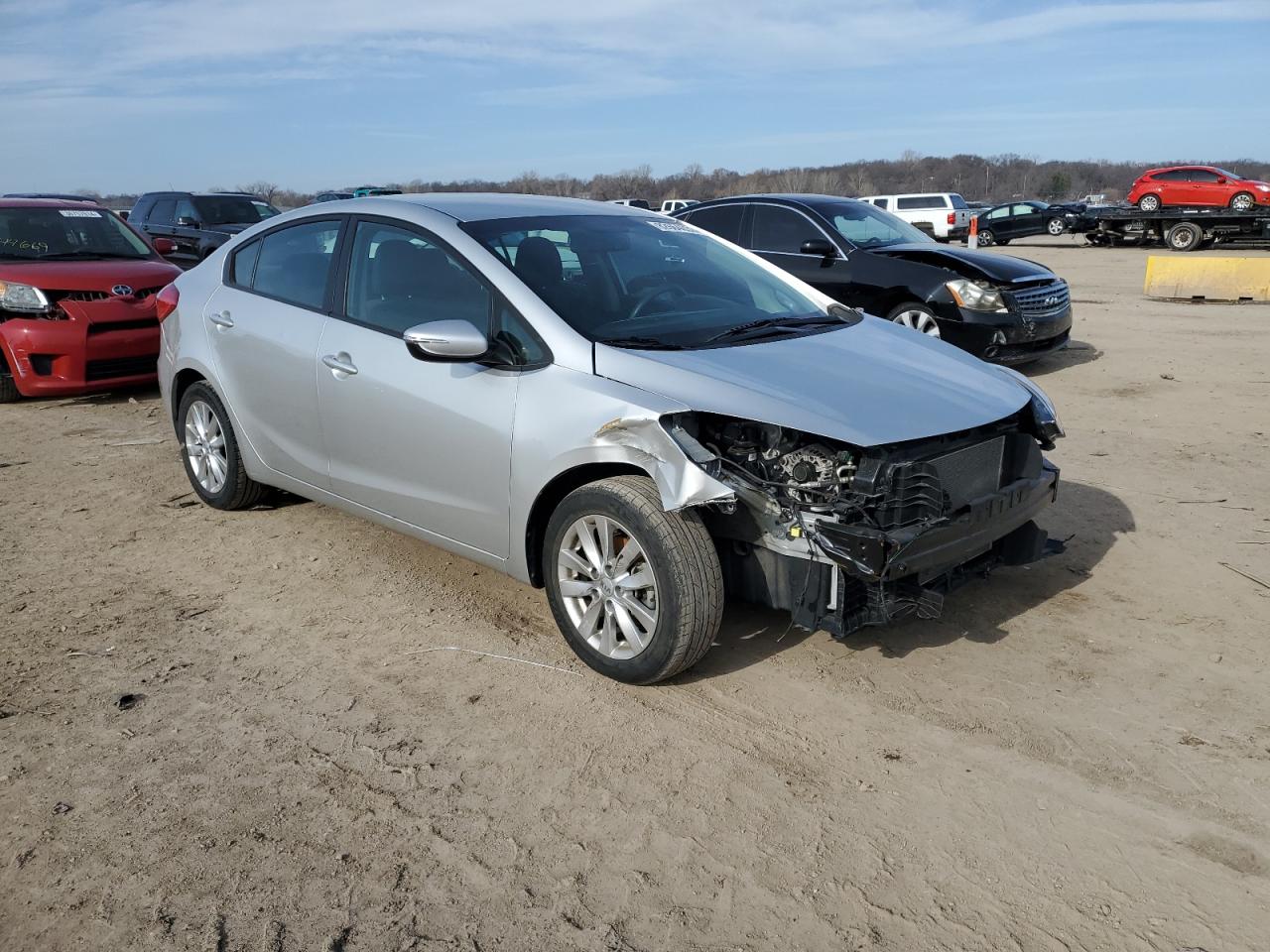 2014 KIA Forte VIN KNAFX4A67E5219254 photo 4