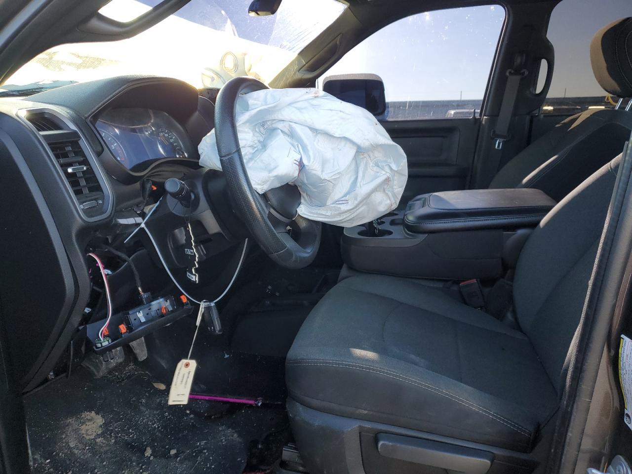 2021 Ram 2500 VIN 3C6UR5CL6MG695832 photo 7