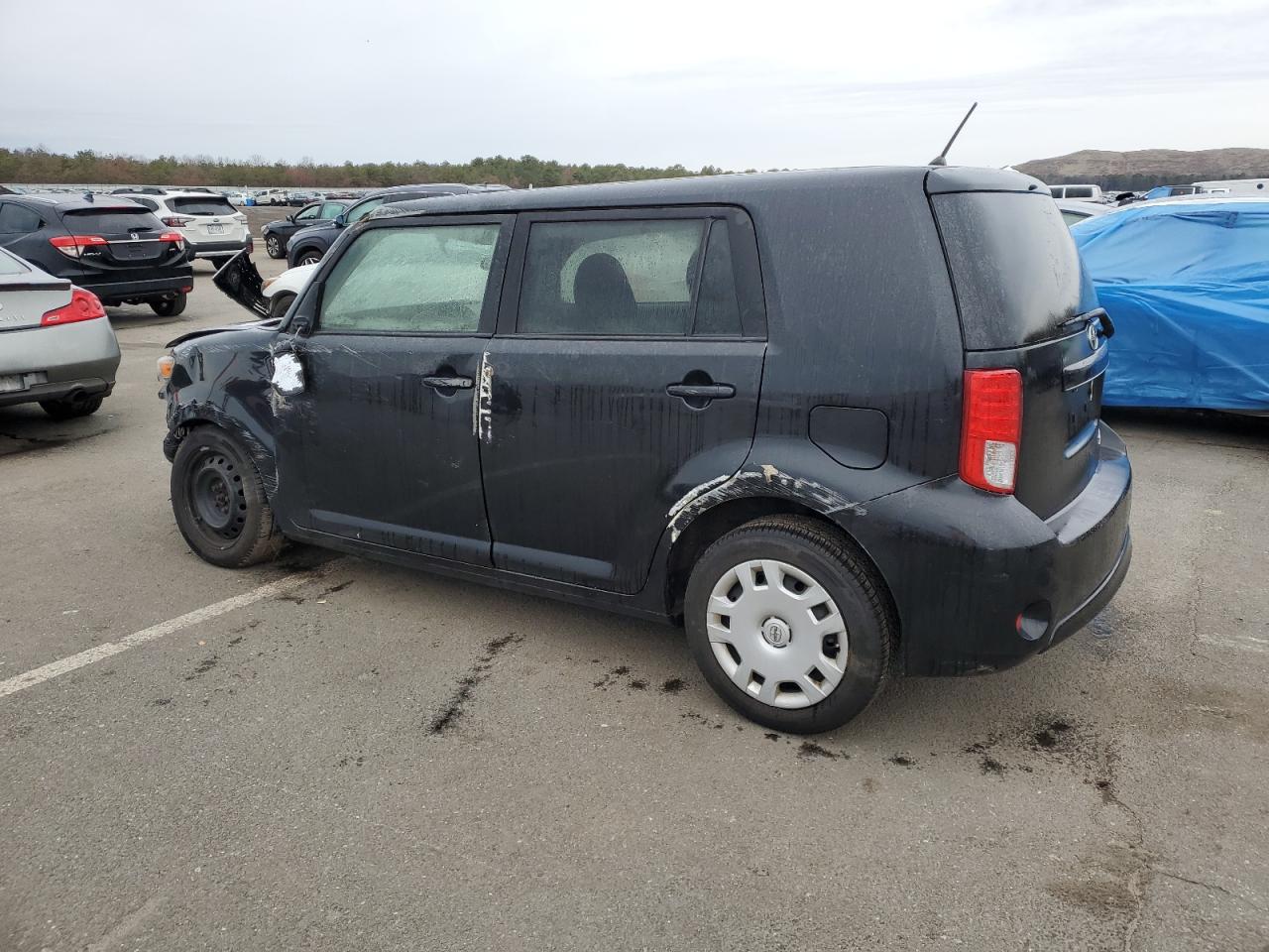 2015 TOYOTA Scion VIN JTLZE4FE9FJ072907 photo 2