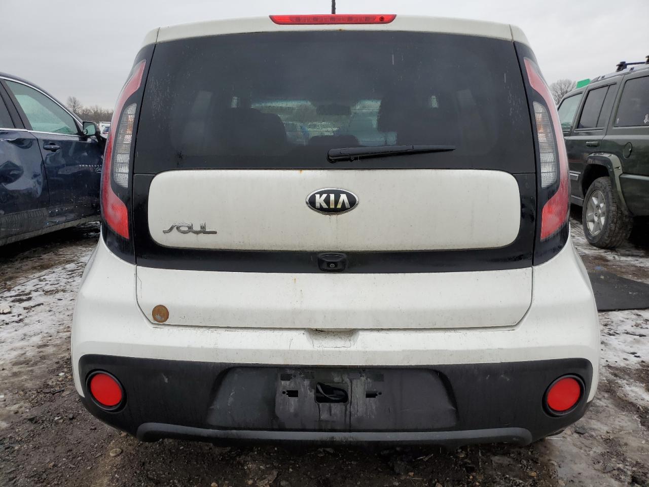 2019 KIA Soul VIN KNDJN2A29K7910435 photo 6