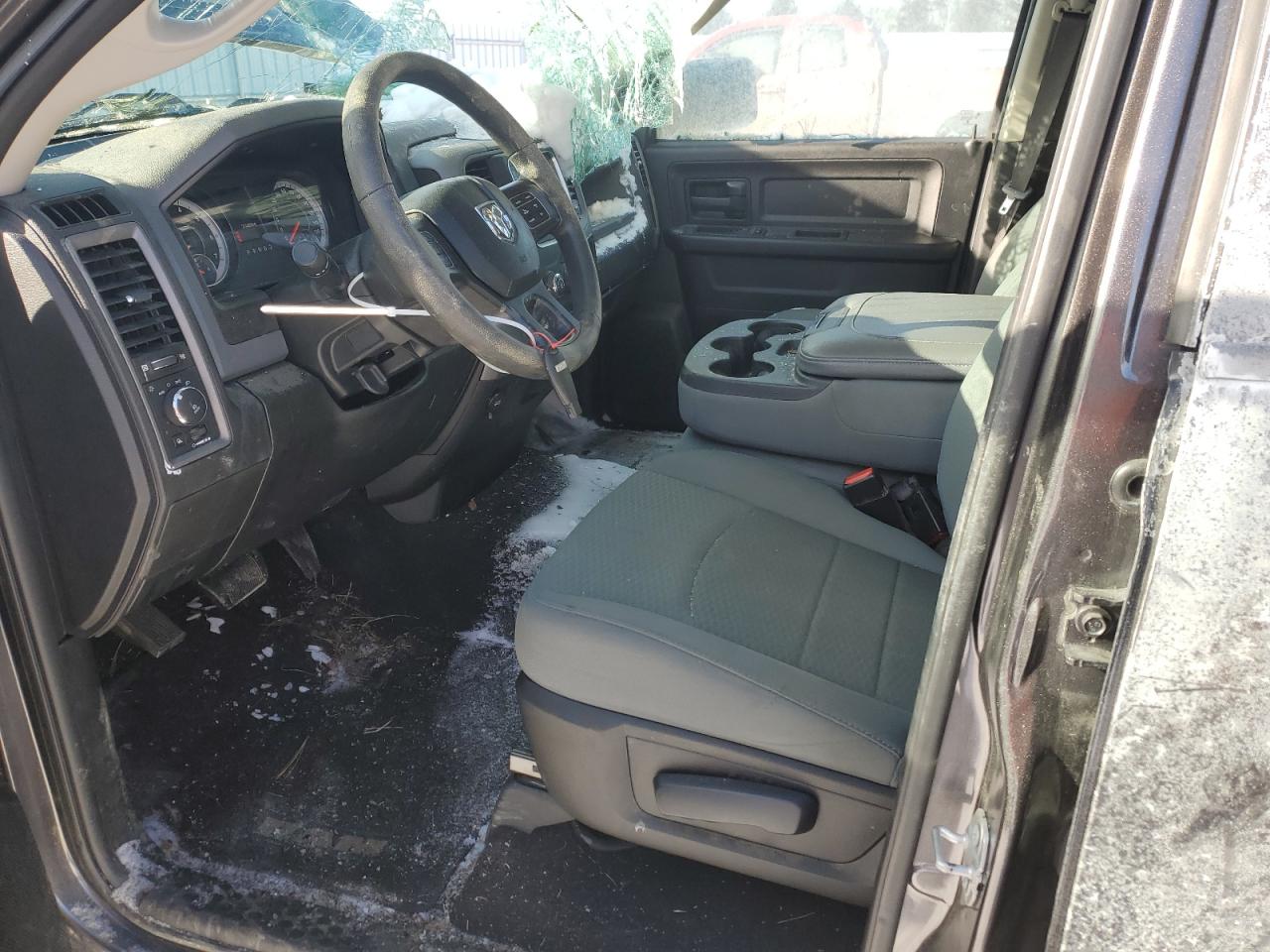 2019 RAM 1500 VIN 1C6RR7FG8KS583782 photo 7