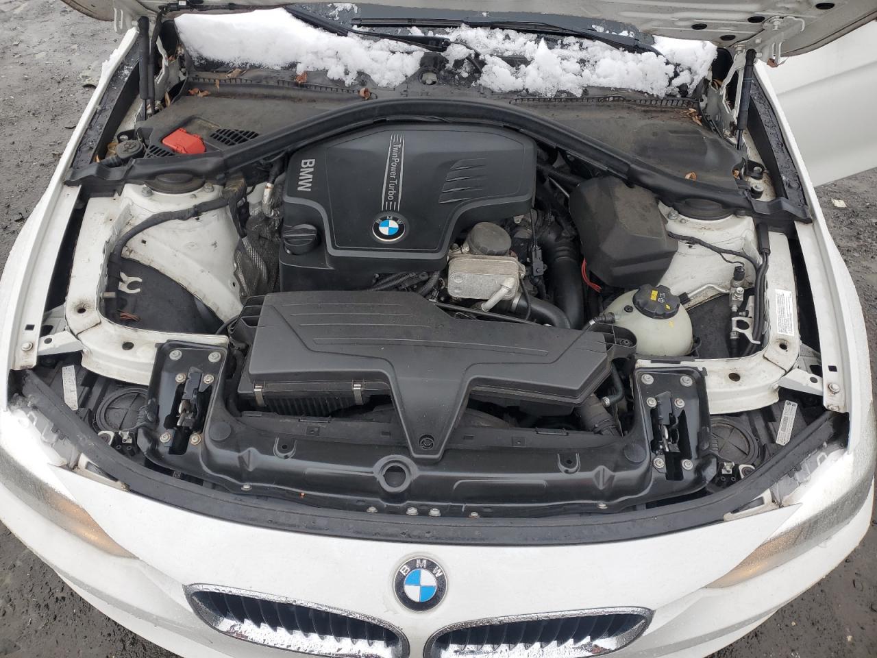 2015 BMW 3 series VIN WBA3C3C55FP664353 photo 11