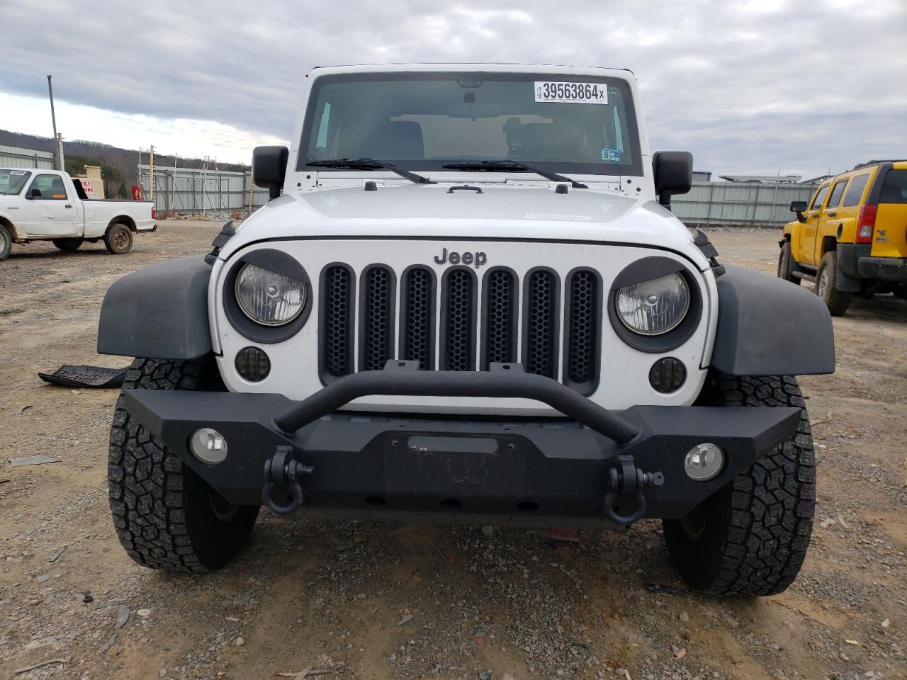 2012 Jeep Wrangler / VIN 1C4AJWAG1CL175697 photo 5