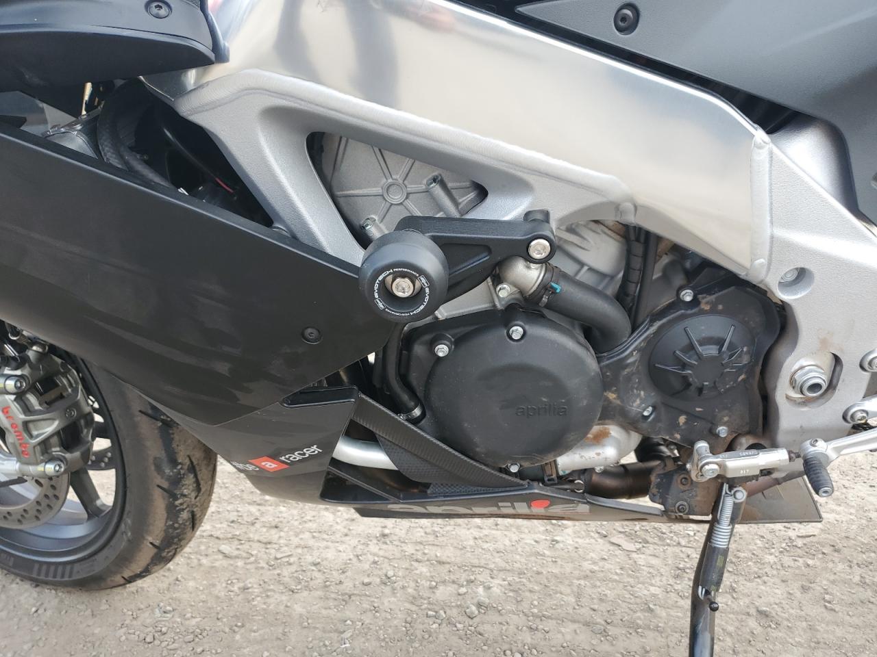2017 APRILIA Motorcycle VIN ZD4KEU002HS000958 photo 7