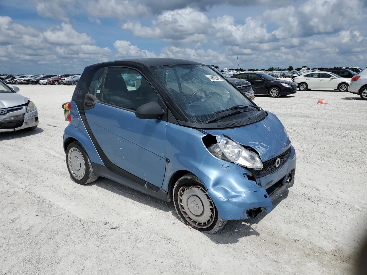 2013 SMART Fortwo VIN WMEEJ3BAXDK669527 photo 4