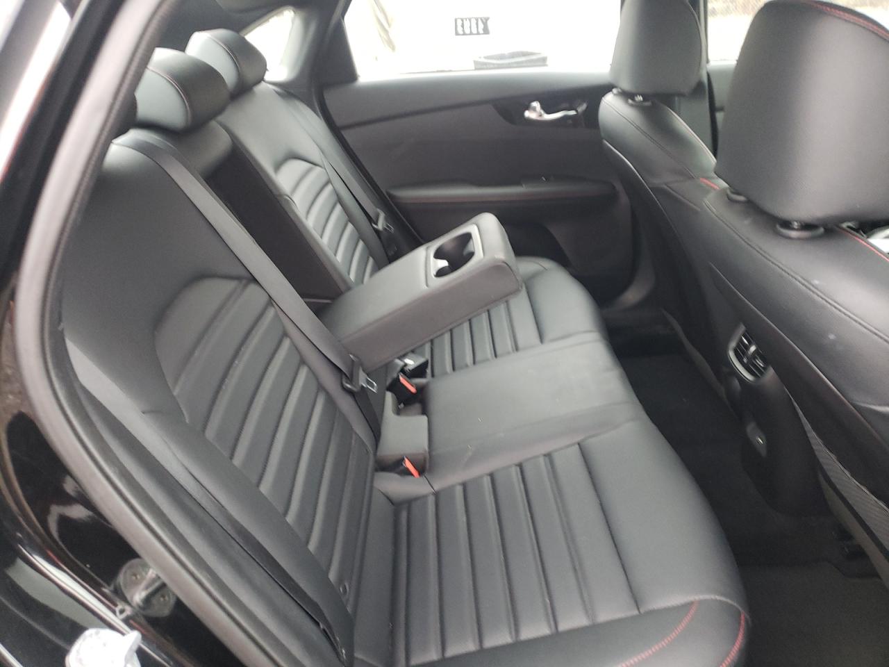 2022 KIA Forte VIN 3KPF44AC2NE429959 photo 10