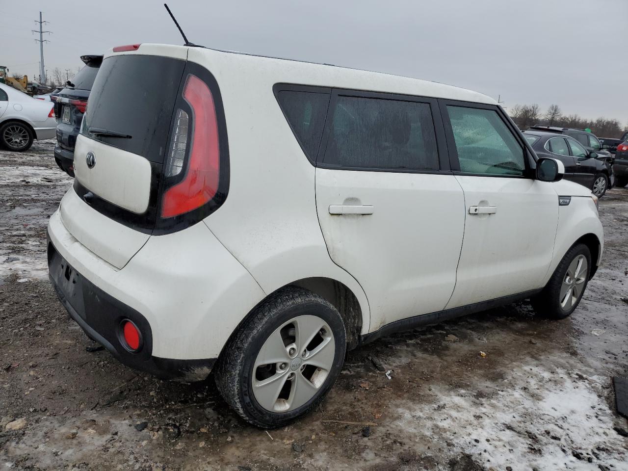 2019 KIA Soul VIN KNDJN2A29K7910435 photo 3