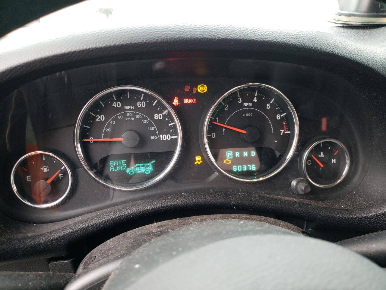 2012 Jeep Wrangler / VIN 1C4AJWAG1CL175697 photo 9