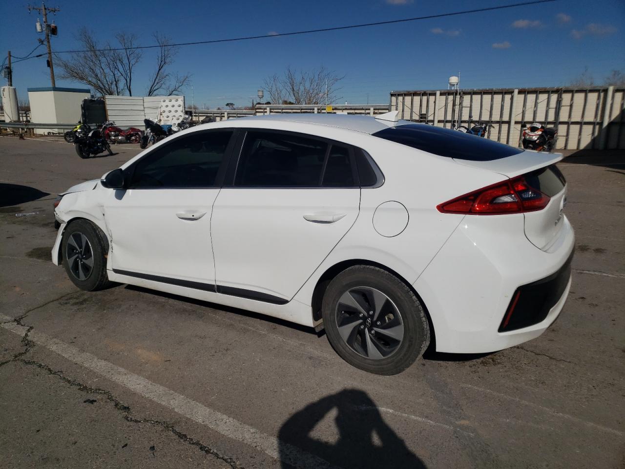 2019 HYUNDAI Ioniq VIN KMHC75LC4KU159946 photo 2