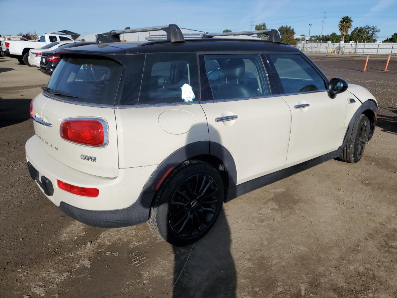 2017 MINI Cooper VIN WMWLN5C55H2E32795 photo 3