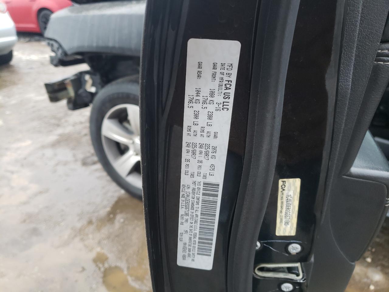 2016 JEEP Compass VIN 1C4NJDEB2GD671385 photo 12
