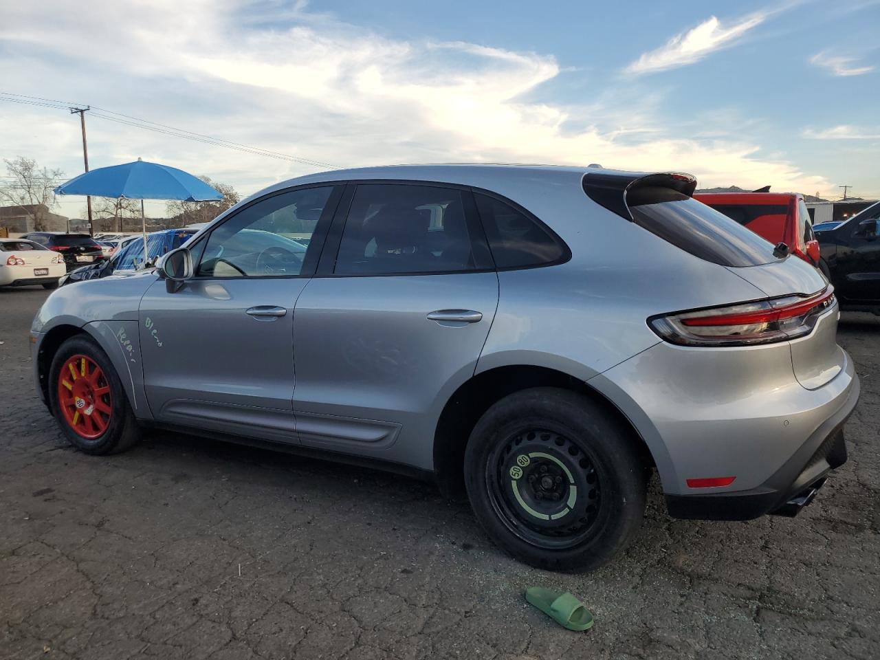 2023 PORSCHE Macan VIN WP1AA2A57PLB15659 photo 2