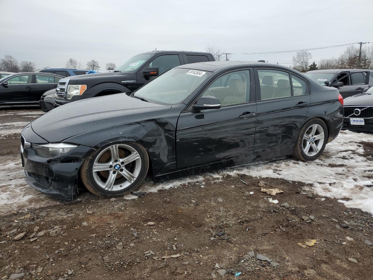 2013 BMW 3 series VIN WBA3B5C51DF594660 photo 1