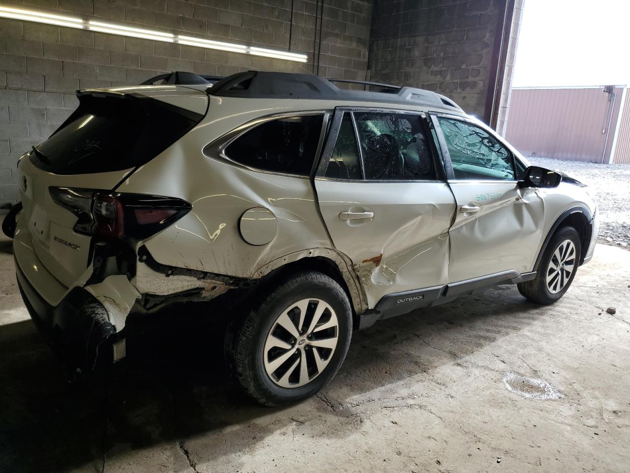 2022 SUBARU Outback VIN 4S4BTADC7N3248273 photo 3