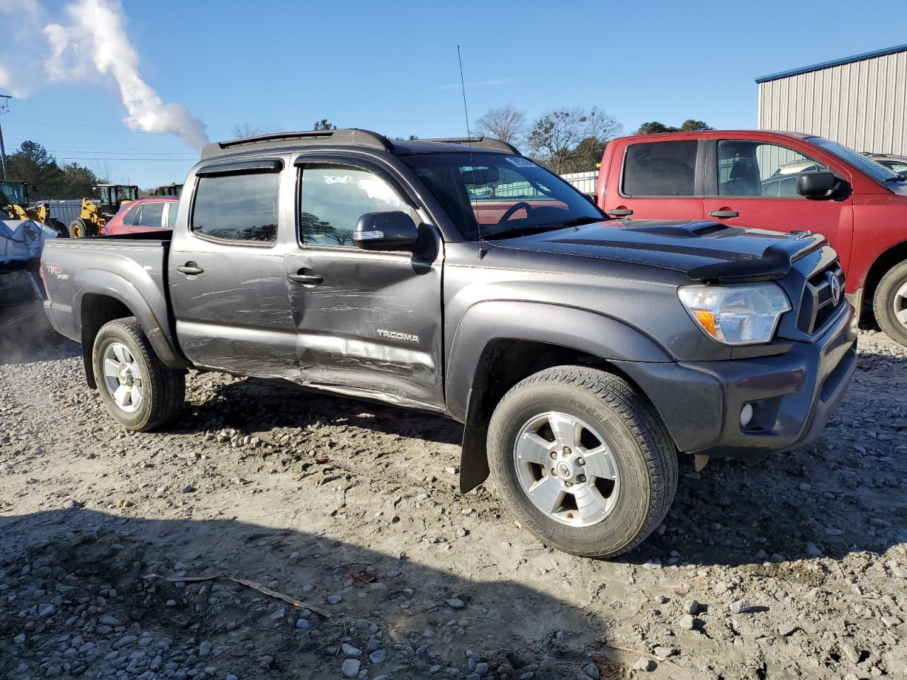 2013 TOYOTA Tacoma VIN 3TMLU4EN6DM133796 photo 4