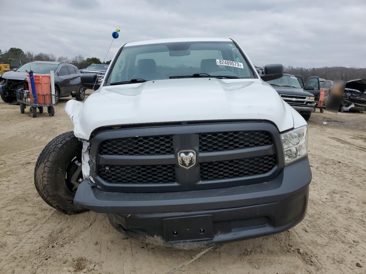 2018 RAM 1500 VIN 3C6JR7AT2JG265373 photo 5