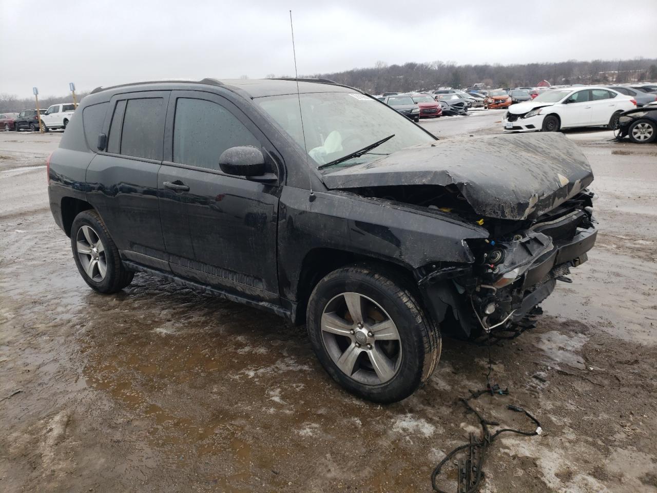 2016 JEEP Compass VIN 1C4NJDEB2GD671385 photo 4