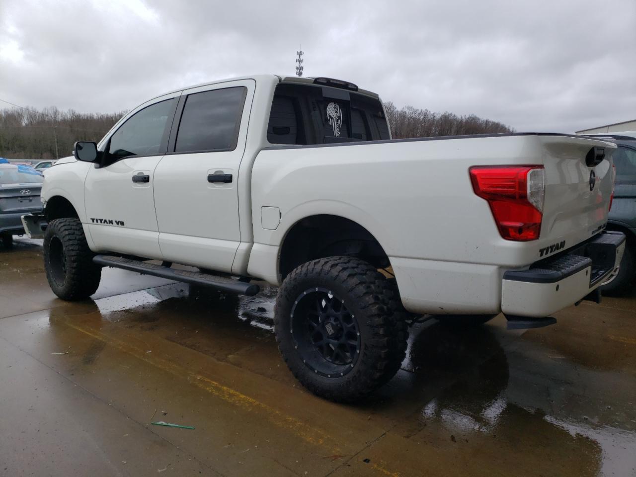 2018 NISSAN TITAN VIN 1N6AA1E59JN549452 photo 2