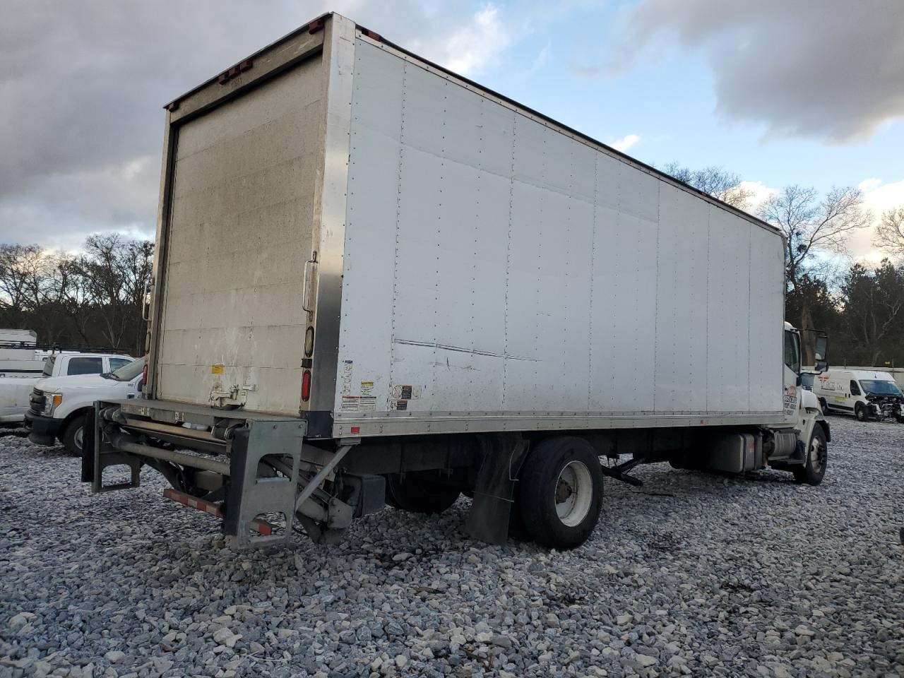 2015 Hino 258/268 VIN 5PVNJ8JVXF4S58796 photo 4