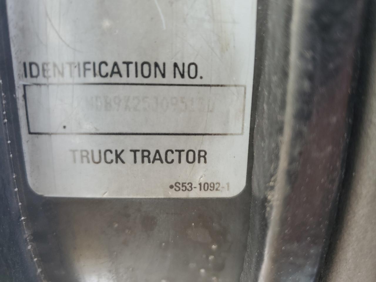 2005 KENWORTH All other VIN 1XKWDB9X25J095130 photo 10