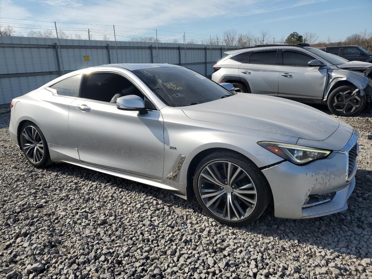 2017 Infiniti Q60 VIN JN1EV7EK5HM361595 photo 4