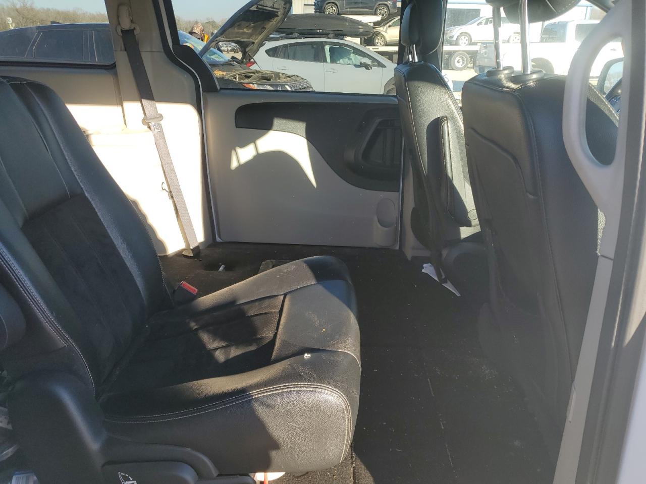 2017 Dodge Caravan VIN 2C4RDGCGXHR580906 photo 11