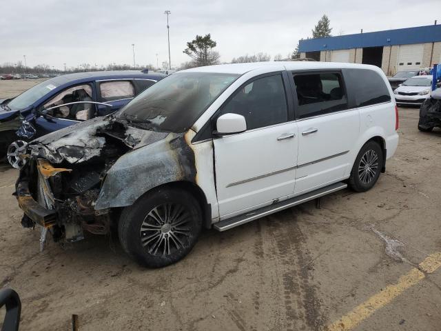 2014 Chrysler Minivan VIN 2C4RC1HG1ER109103 photo 1