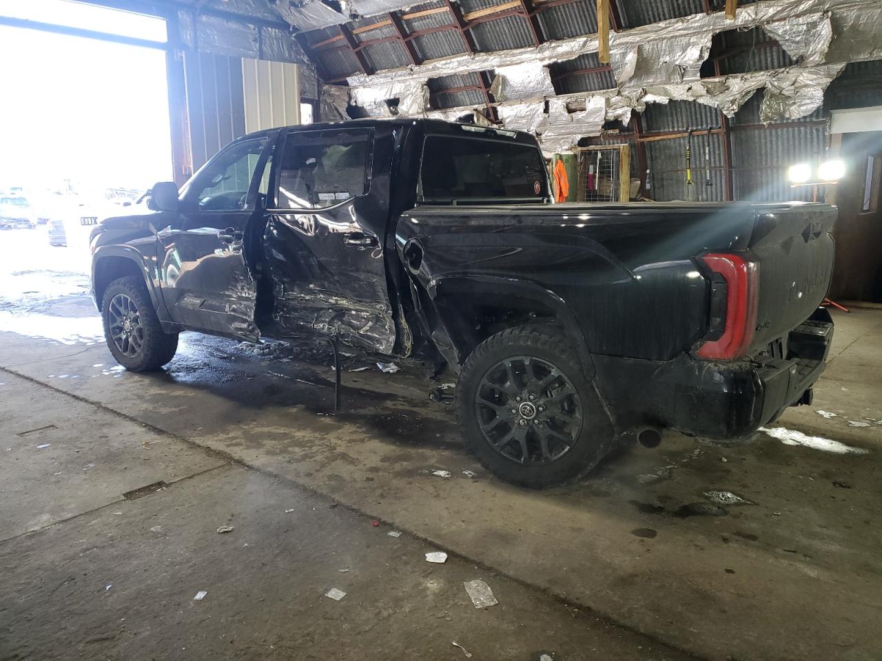 2023 Toyota Tundra VIN 5TFNA5DB1PX109533 photo 2