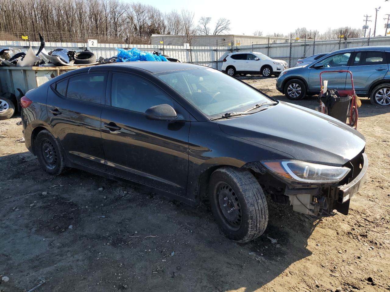 2018 Hyundai Elantra se VIN 5NPD74LF5JH376752 photo 4