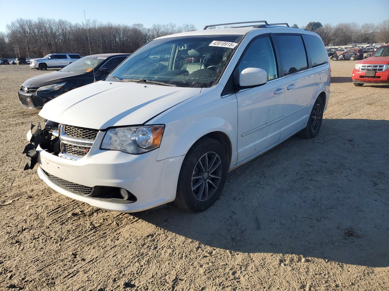 2017 Dodge Caravan VIN 2C4RDGCGXHR580906 photo 1