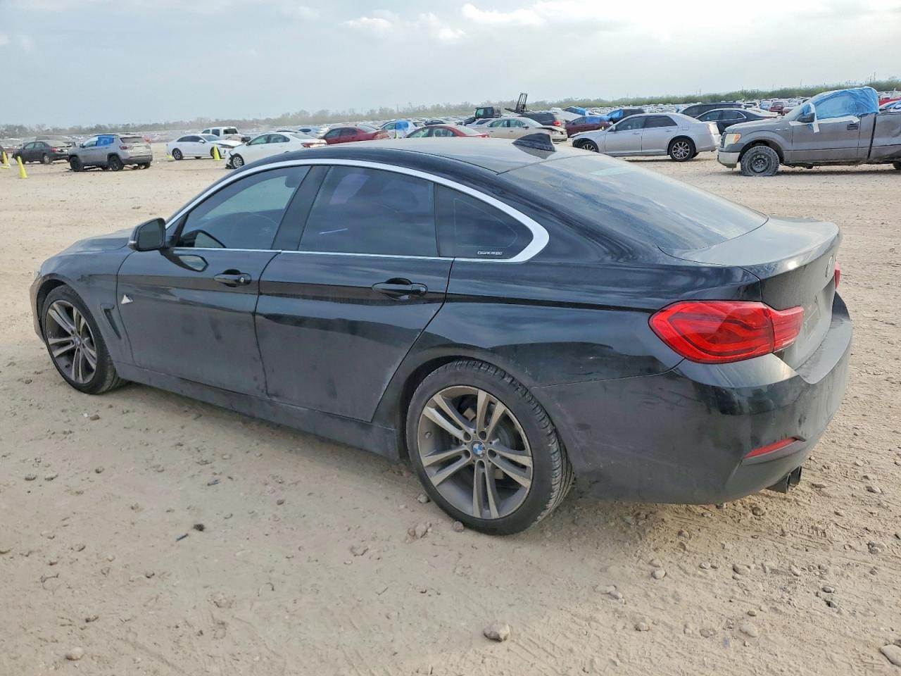 2019 BMW 4 series VIN WBA4J1C50KBM13035 photo 2