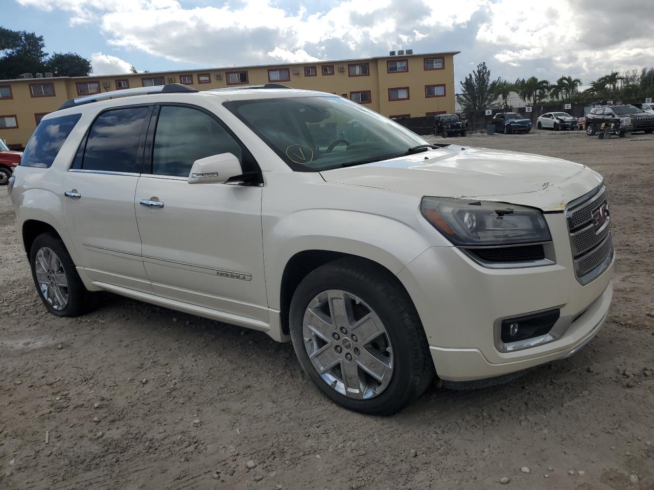 2015 GMC Acadia den VIN 1GKKRTKD3FJ101881 photo 4