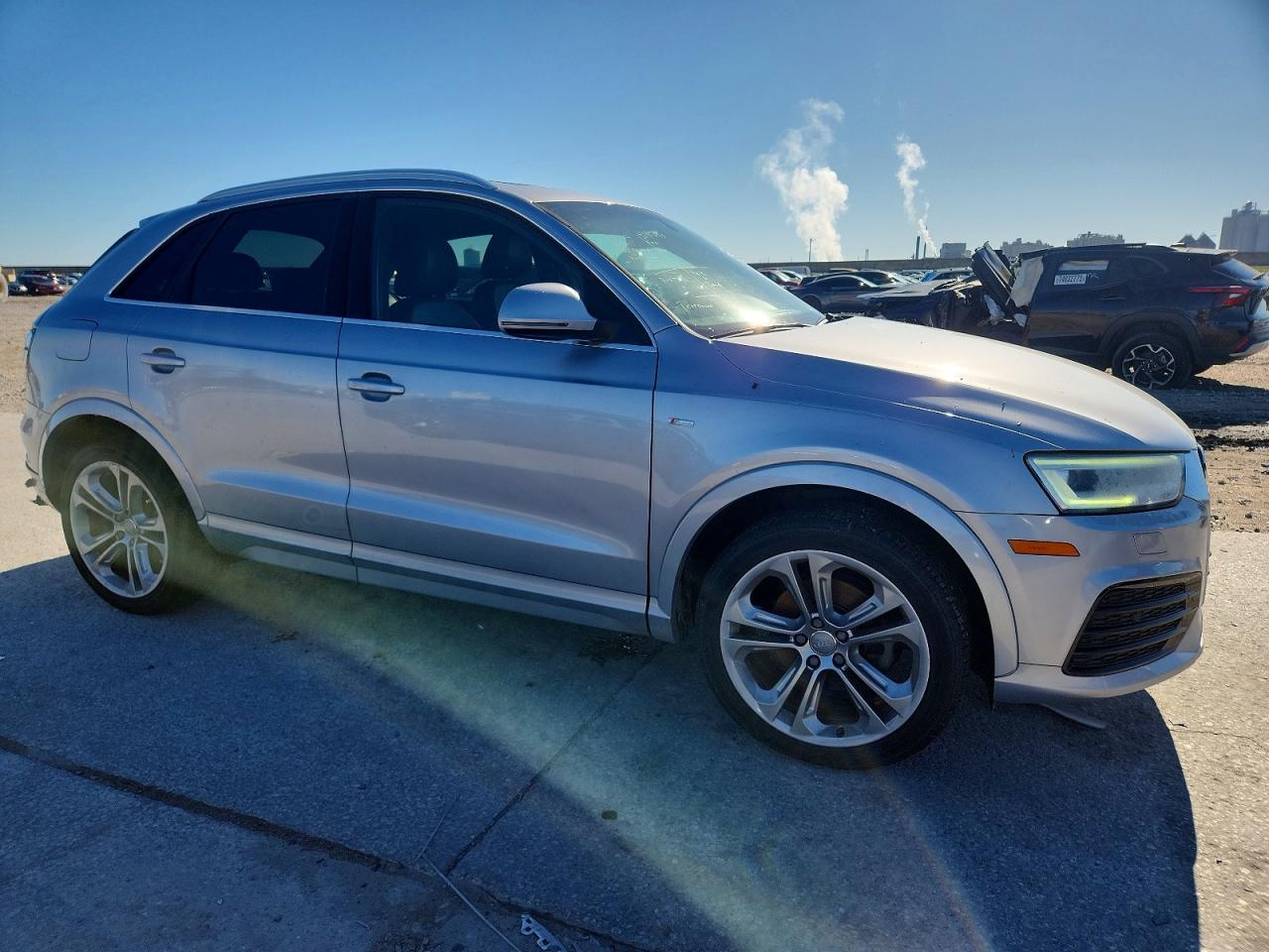 2016 AUDI Q3 VIN WA1GFCFS0GR005531 photo 4