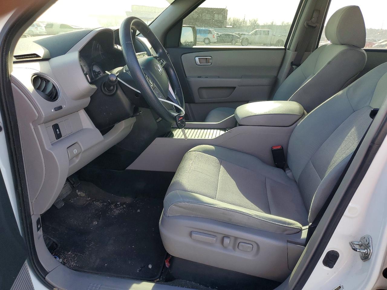 2015 Honda Pilot VIN 5FNYF4H3XFB068372 photo 7