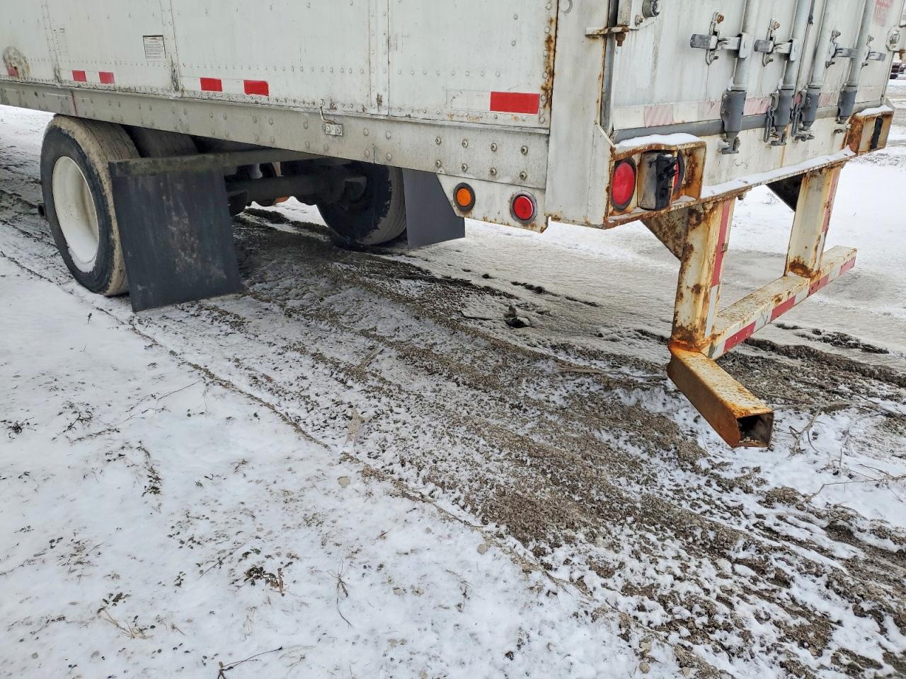 2011 GREAT Trailers VIN 1GRAP0623BK211246 photo 9