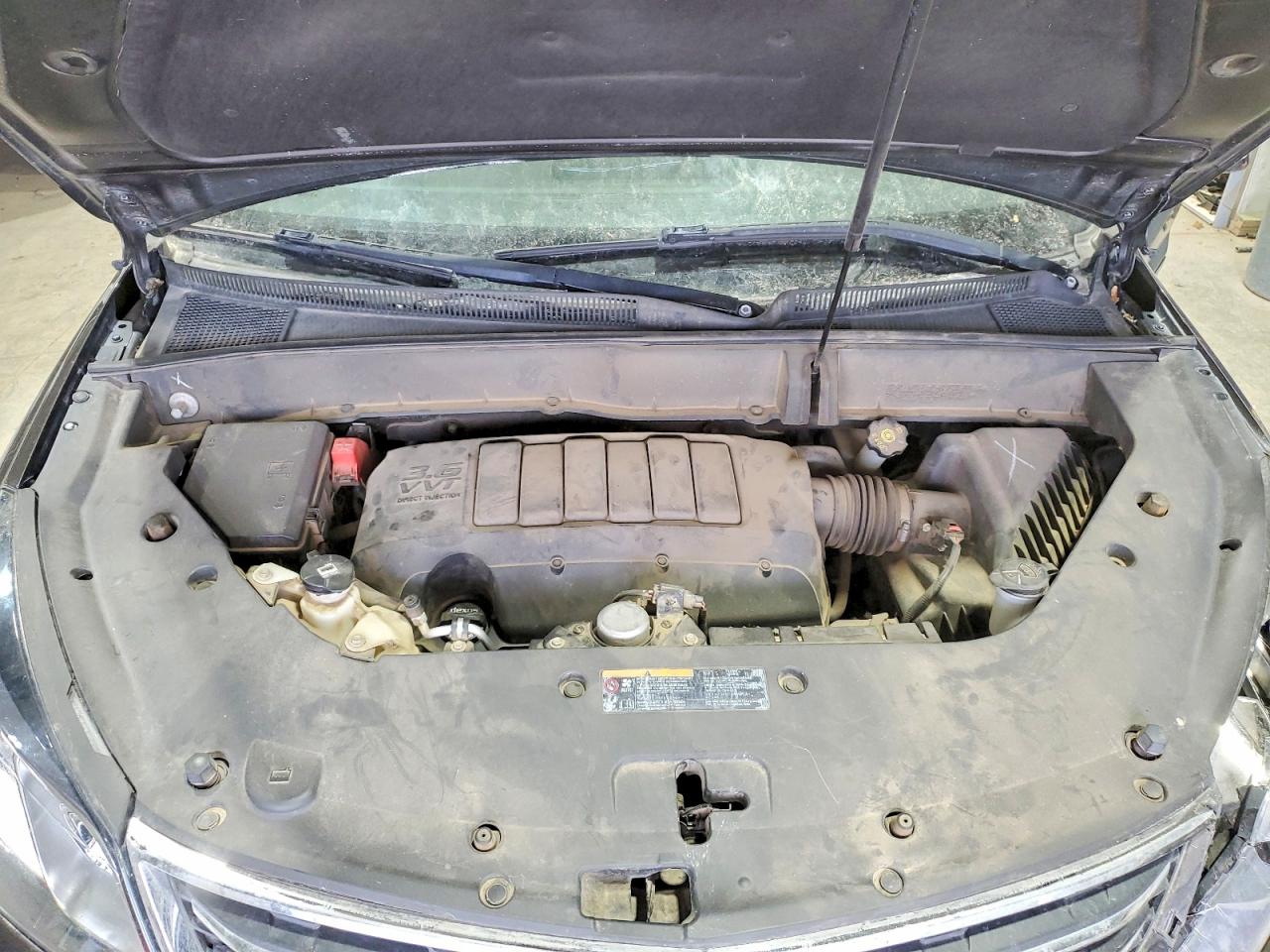 2017 Chev Traverse VIN 1GNKVHKD9HJ213146 photo 12