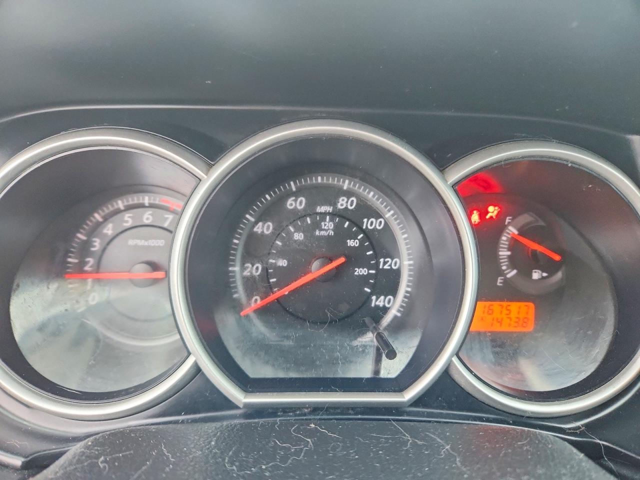 2010 NISS Versa VIN 3N1BC1CP9AL365041 photo 9