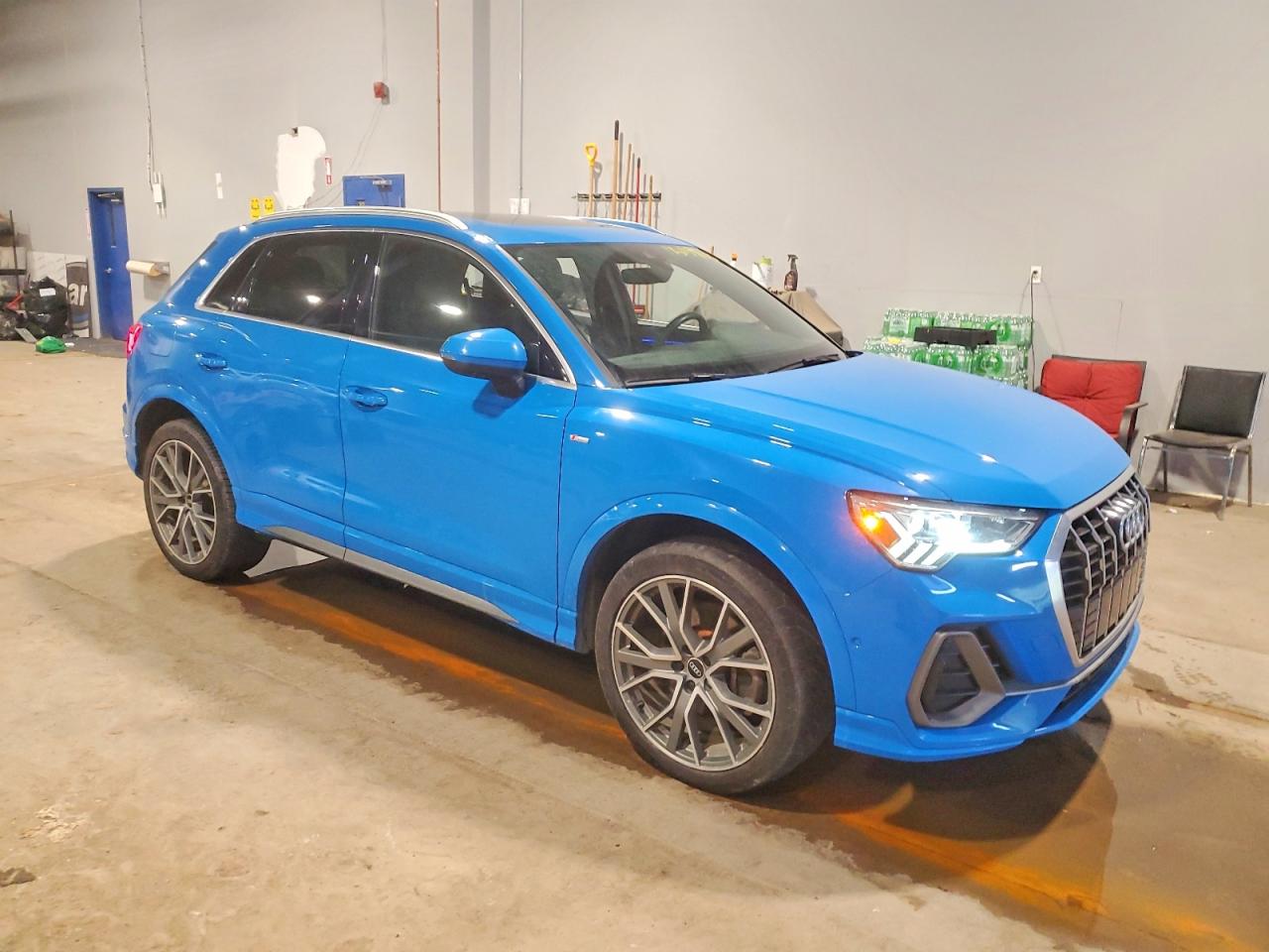 2021 Audi Q3 VIN WA1FECF30M1152093 photo 4