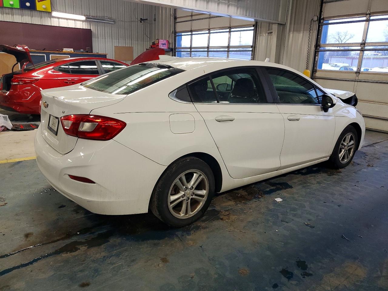 2016 Chevrolet Cruze VIN 1G1BE5SM2G7261342 photo 3
